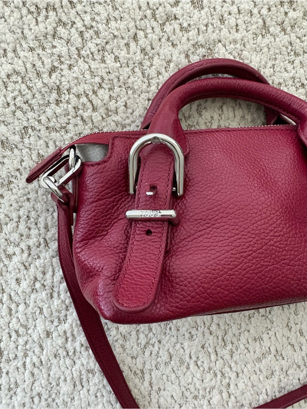 TOUS SMALL BURGUNDY-COLORED LEATHER BOWLING BAG - Picture 4 of 7